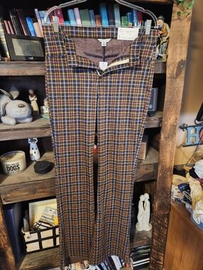 Womens AE Plaid Dress Pants in Brown and Yellow